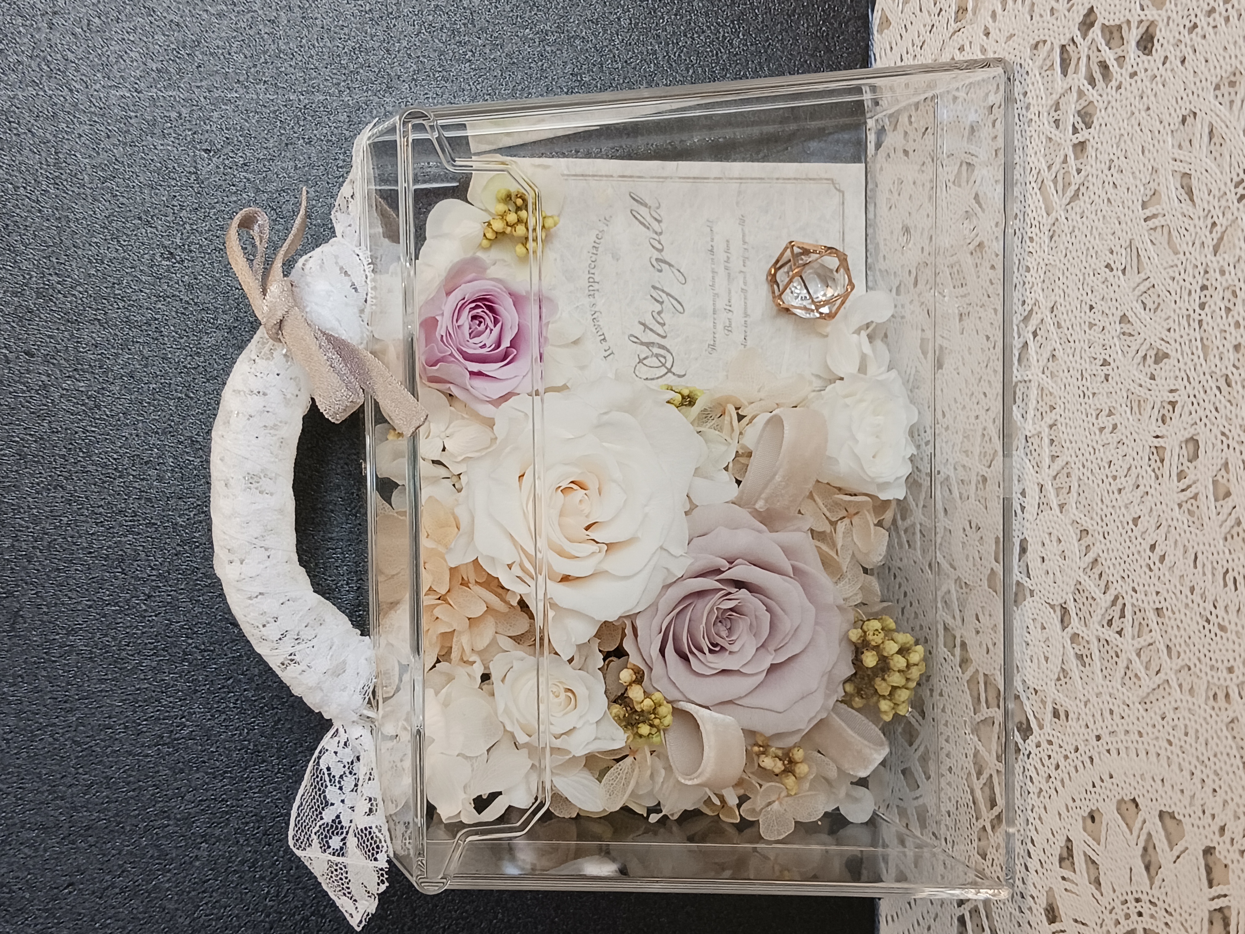 プリザーブドフラワーアレンジメント