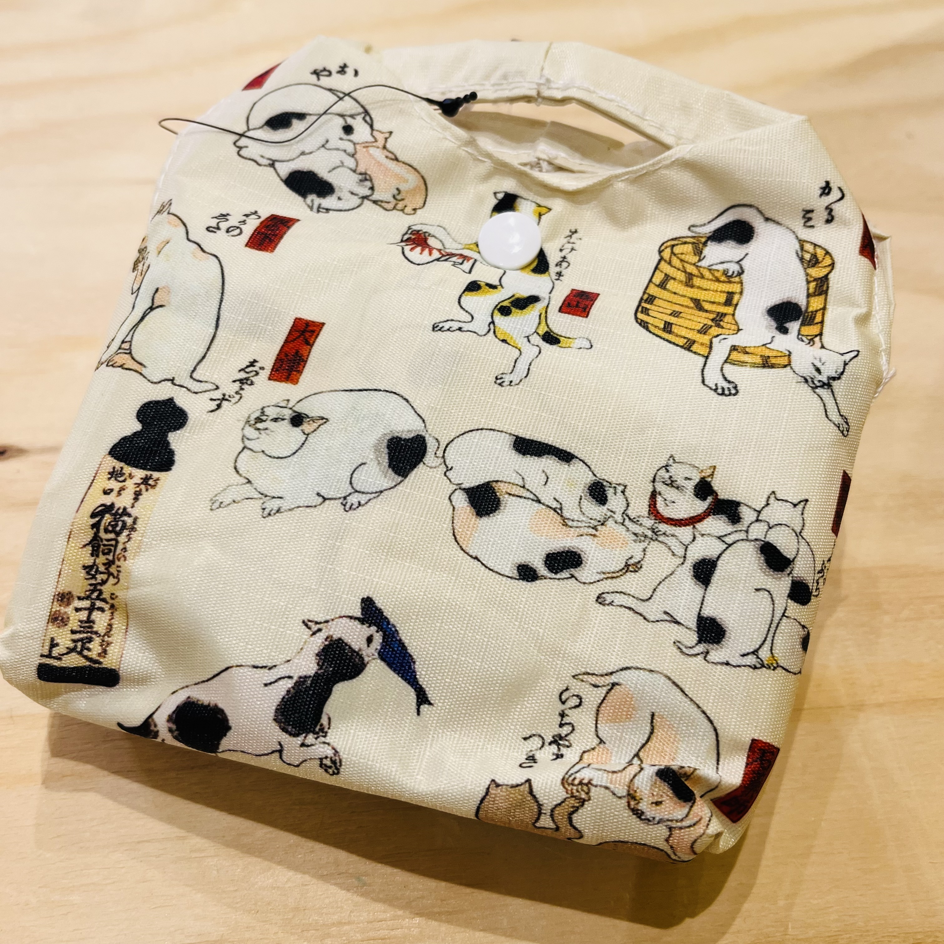 エコバッグ　猫　アイボリー